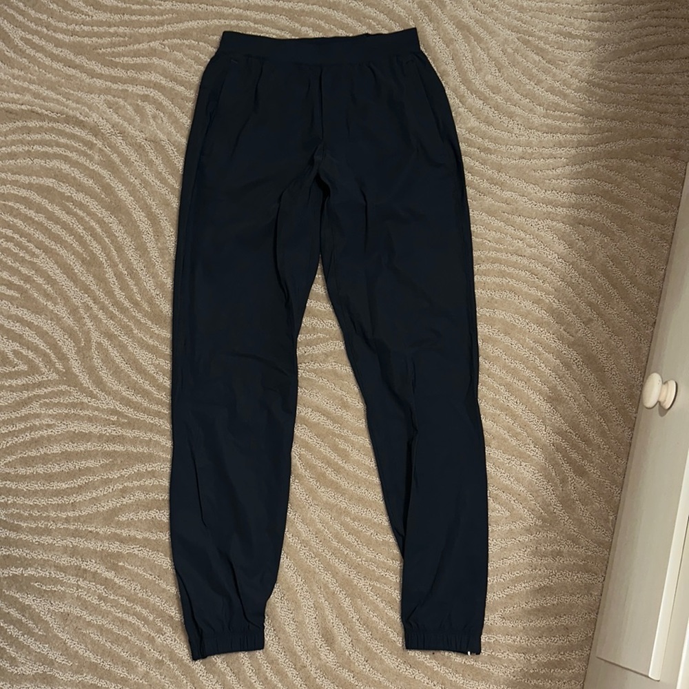 Lululemon surge joggers